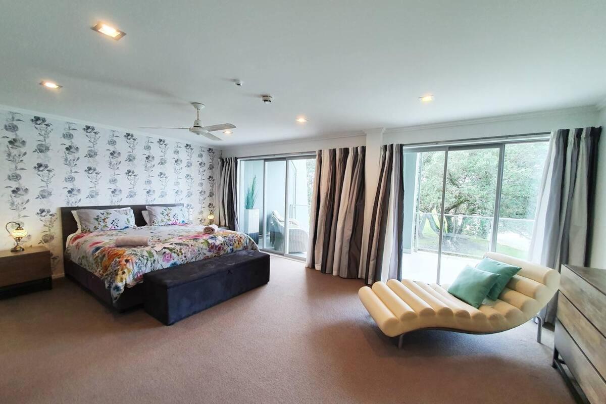 Marina Park Apartments 휘티앙가 외부 사진