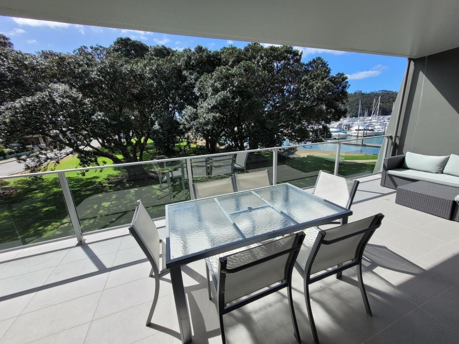 Marina Park Apartments 휘티앙가 외부 사진