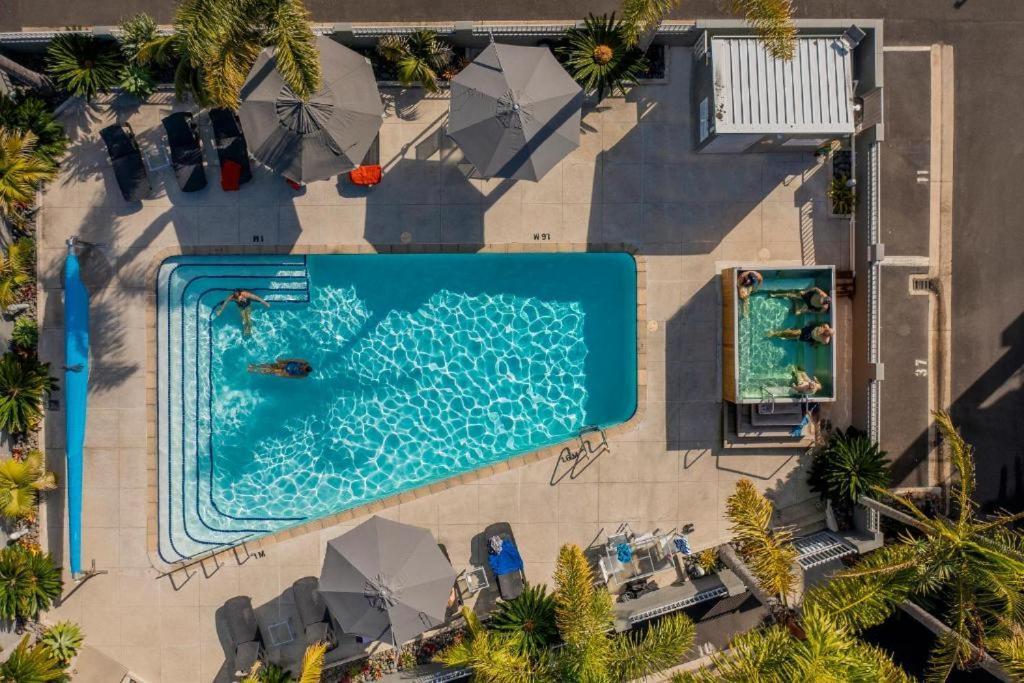 Marina Park Apartments 휘티앙가 외부 사진