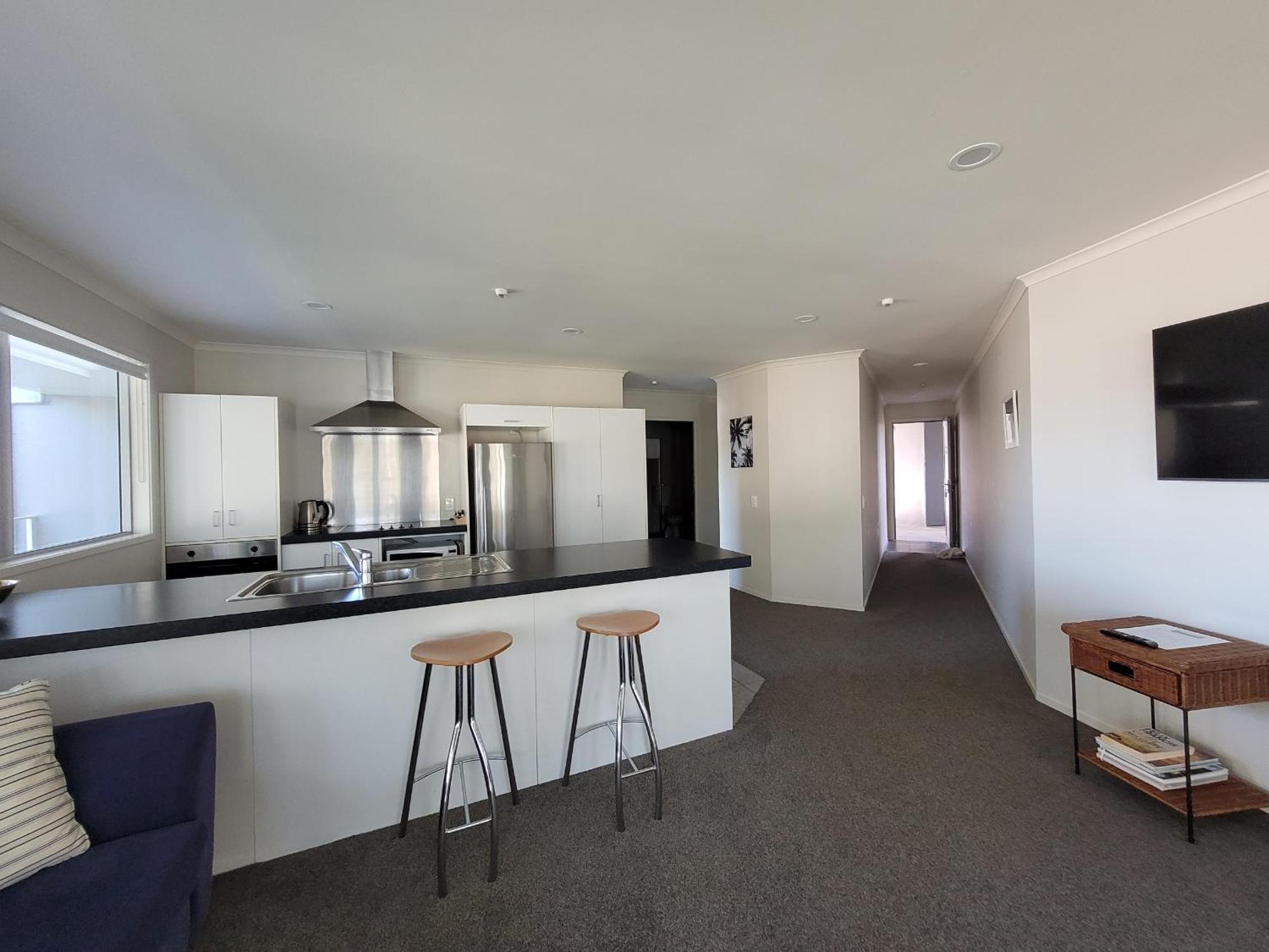 Marina Park Apartments 휘티앙가 외부 사진
