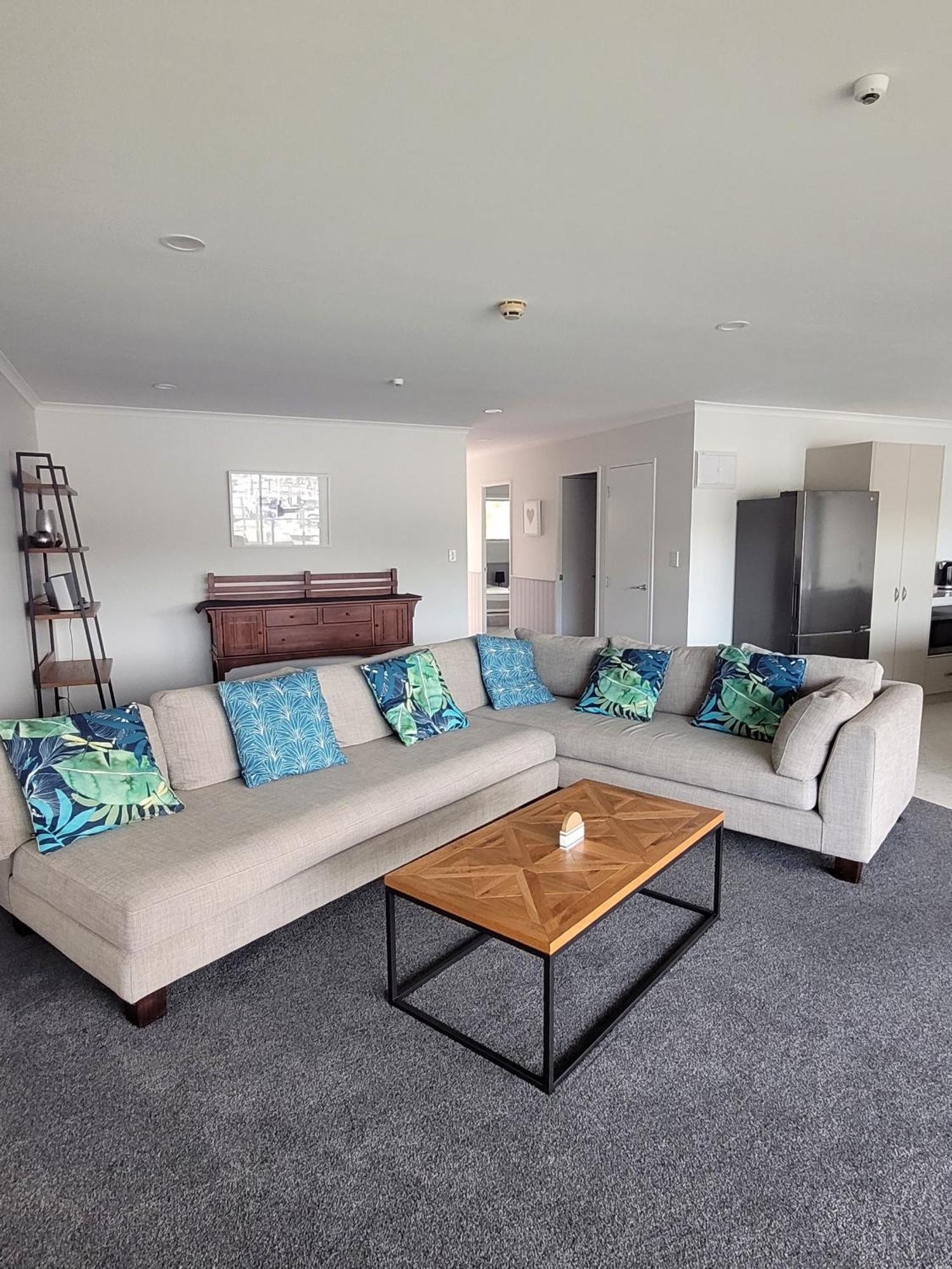 Marina Park Apartments 휘티앙가 외부 사진