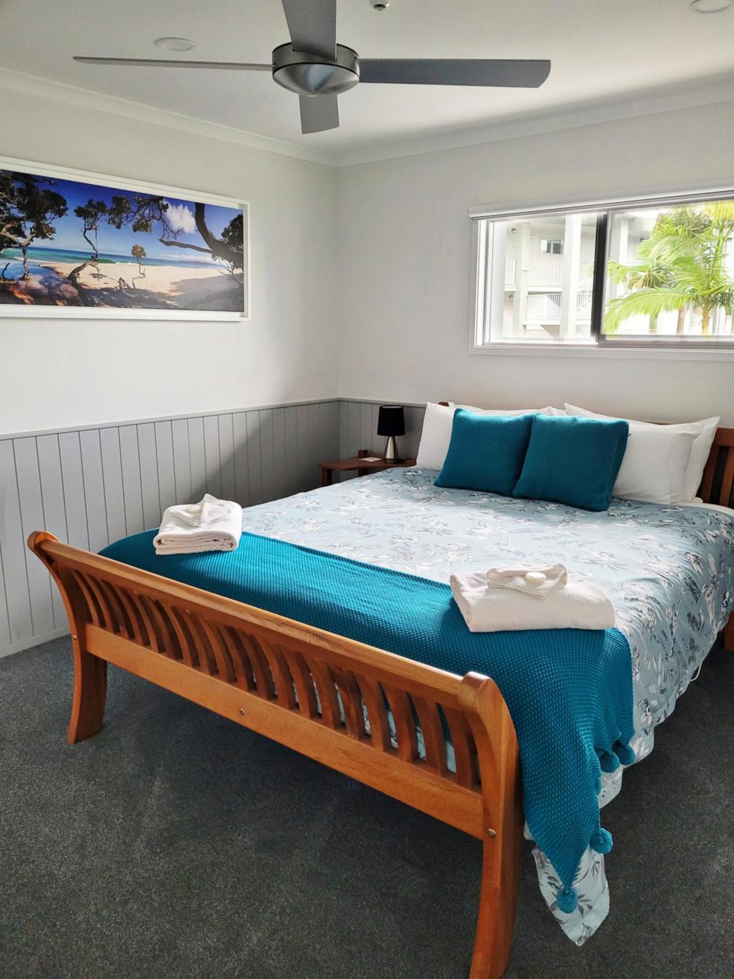 Marina Park Apartments 휘티앙가 외부 사진