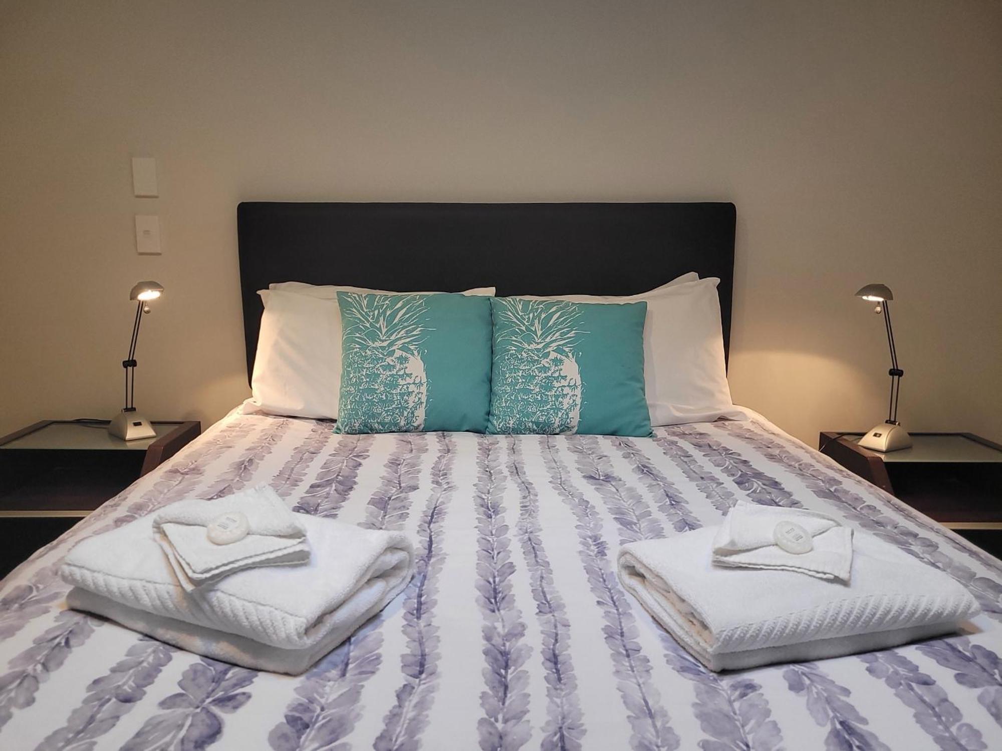 Marina Park Apartments 휘티앙가 외부 사진