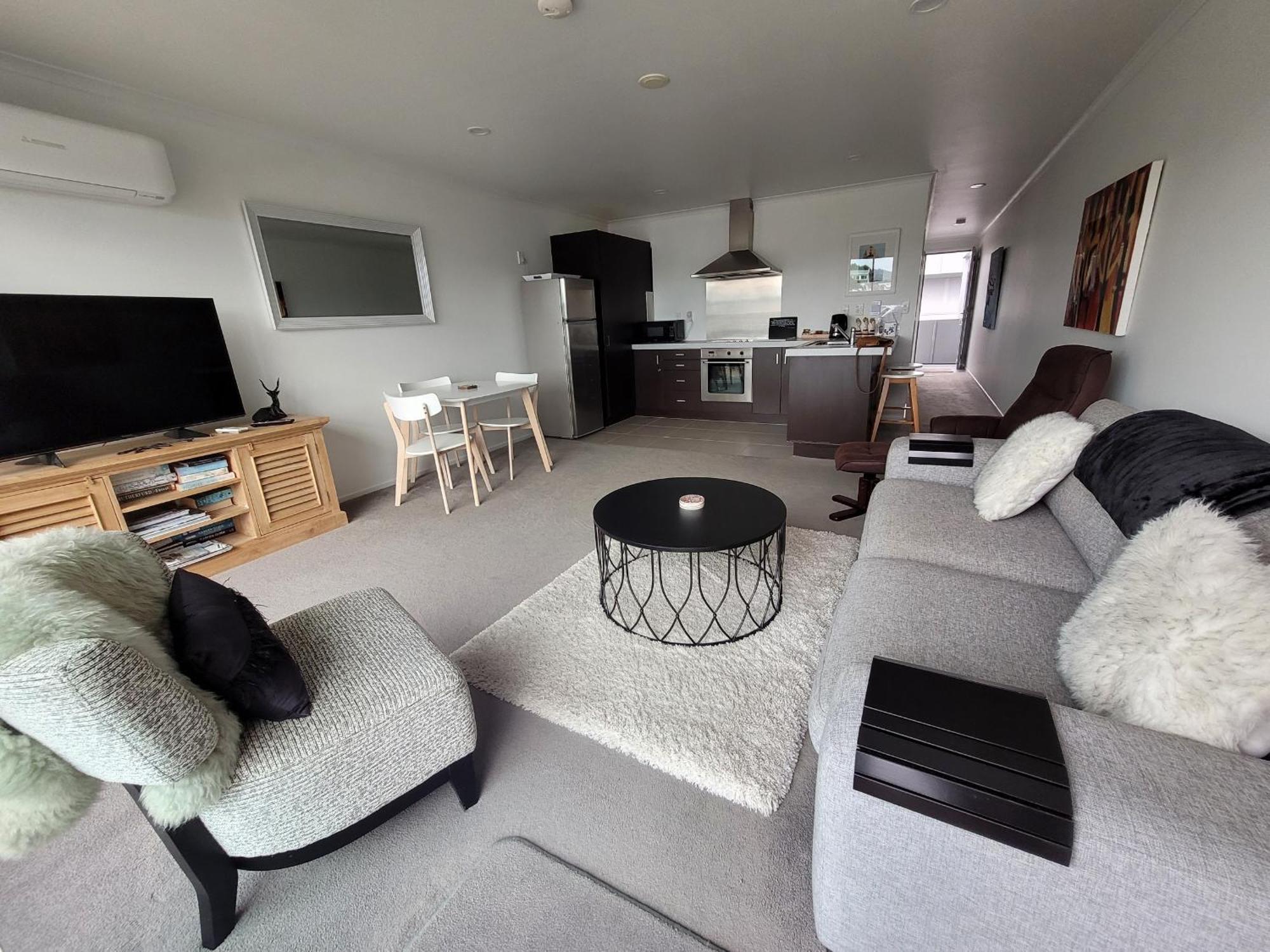 Marina Park Apartments 휘티앙가 외부 사진