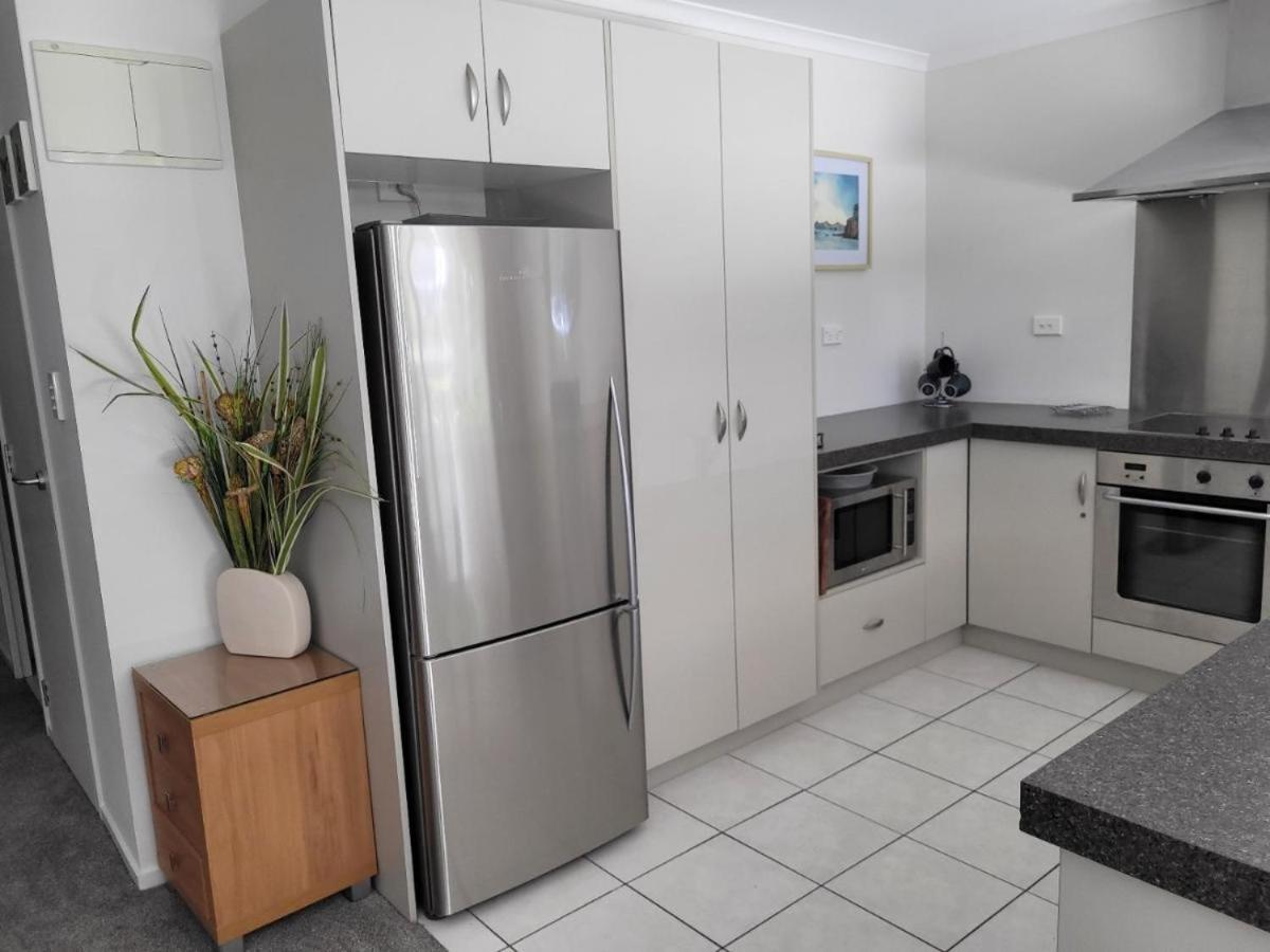 Marina Park Apartments 휘티앙가 외부 사진